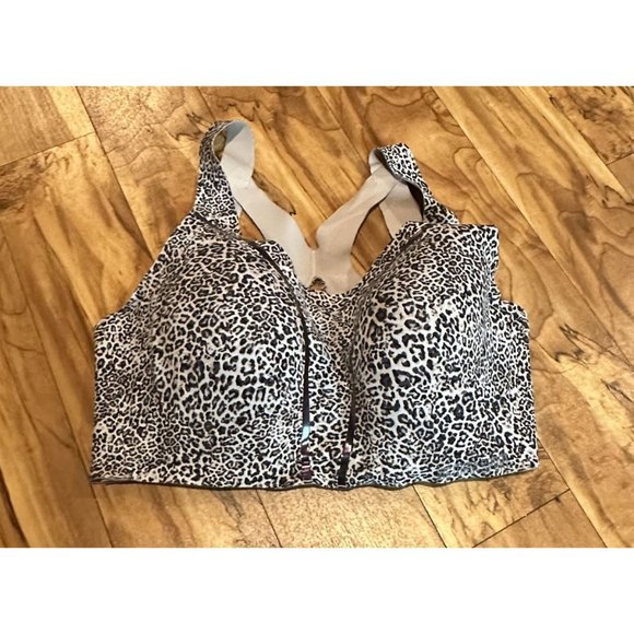 Victoria's Secret Victoria Sport‎ "Angel Max" Leopard Print Sports Bra 32DDD EUC - Picture 1 of 9
